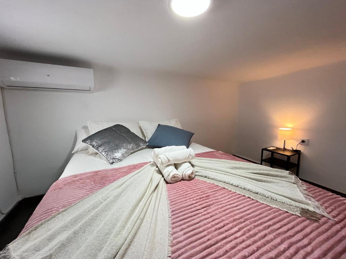 Encantador Madrid Val Izq Temporal Ngoại thất bức ảnh